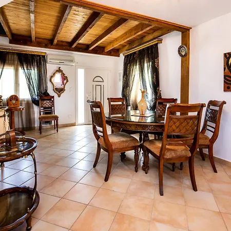 Appartement Archagelos House *